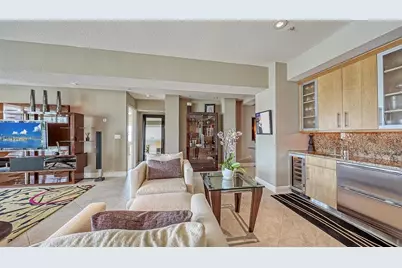 650 Golden Gate Point #602, Sarasota, FL 34236 - Photo 14