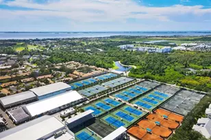 3508 Avenida Madera, Bradenton, FL 34210 - Photo 80