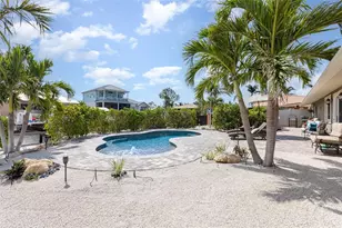 3811 101st St W, Bradenton, FL 34210 - Photo 14