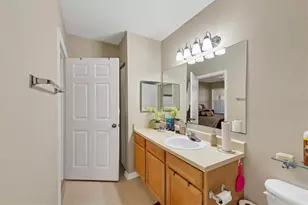 1015 Villagio Cir, Sarasota, FL 34237 - Photo 22