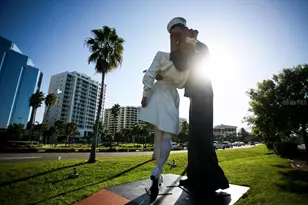 1015 Villagio Cir, Sarasota, FL 34237 - Photo 36