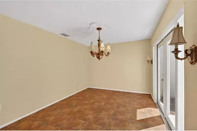 3501 N Village Court #220, Sarasota, FL 34231 - Photo 10