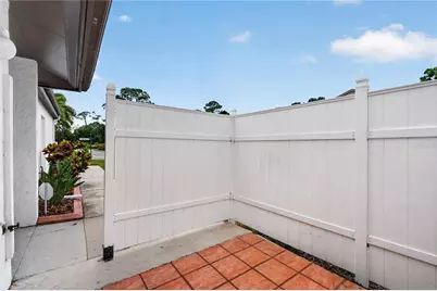 3501 N Village Court #220, Sarasota, FL 34231 - Photo 6