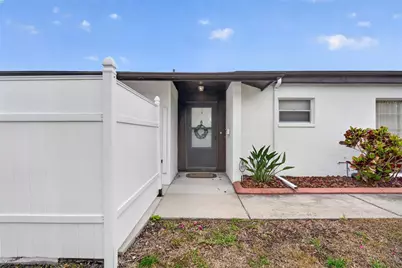 3501 N Village Court #220, Sarasota, FL 34231 - Photo 4