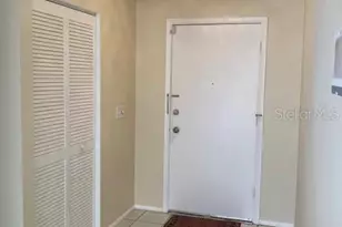 3501 N Village Ct, Sarasota, FL 34231 - Photo 8