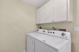 3501 N Village Ct, Sarasota, FL 34231 - Photo 44