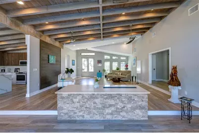 3636 Mineola Drive, Sarasota, FL 34239 - Photo 10