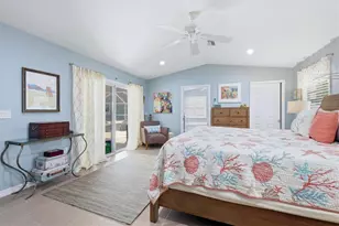 1880 Loma Linda St, Sarasota, FL 34239 - Photo 16