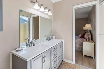 5207 88th Street W, Bradenton, FL 34210 - Photo 10