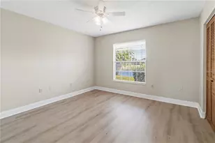 5207 88th St W, Bradenton, FL 34210 - Photo 12