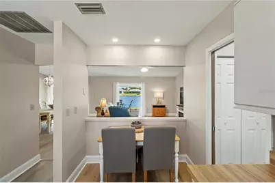 5207 88th Street W, Bradenton, FL 34210 - Photo 6