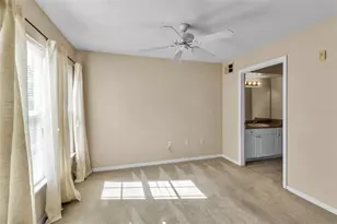 5511 Rosehill Rd, Sarasota, FL 34233 - Photo 18