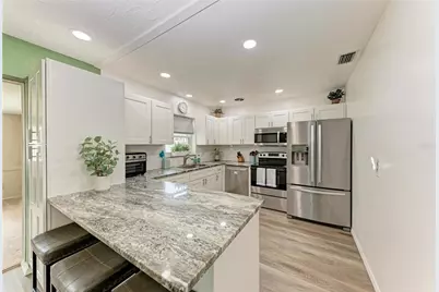 2811 33rd Avenue W, Bradenton, FL 34205 - Photo 12