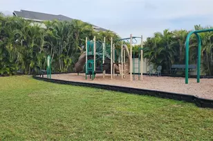 7592 Aguila Dr, Sarasota, FL 34240 - Photo 34