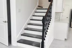 7592 Aguila Dr, Sarasota, FL 34240 - Photo 14