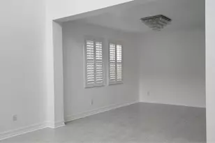 7592 Aguila Dr, Sarasota, FL 34240 - Photo 10