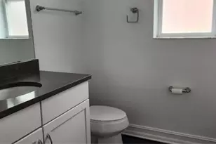 7592 Aguila Dr, Sarasota, FL 34240 - Photo 30