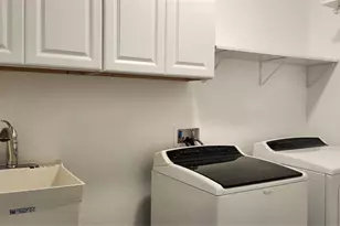 7592 Aguila Dr, Sarasota, FL 34240 - Photo 28