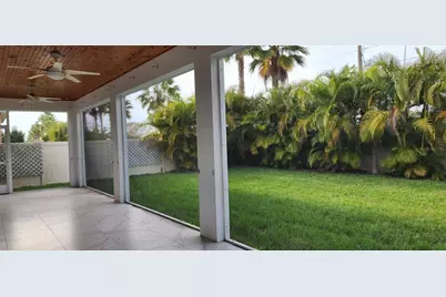 7592 Aguila Drive, Sarasota, FL 34240 - Photo 30