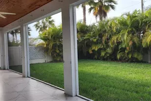 7592 Aguila Dr, Sarasota, FL 34240 - Photo 30