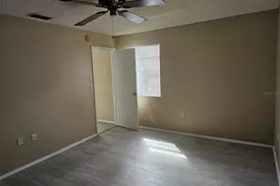 3851 59th Ave W, Bradenton, FL 34210 - Photo 12