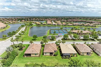 6810 Willowshire Way, Bradenton, FL 34212 - Photo 6