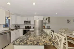 1612 Stickney Point Rd, Sarasota, FL 34231 - Photo 8