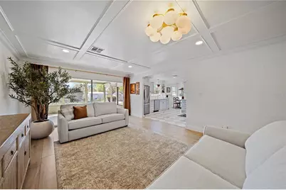 7746 Westmoreland Drive, Sarasota, FL 34243 - Photo 10