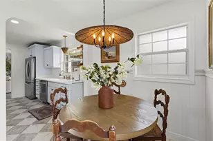 7746 Westmoreland Dr, Sarasota, FL 34243 - Photo 16