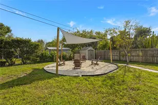 7746 Westmoreland Dr, Sarasota, FL 34243 - Photo 32