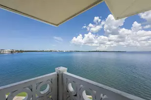 761 John Ringling Blvd, Sarasota, FL 34236 - Photo 1