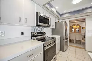 965 E Gondola Dr, Venice, FL 34293 - Photo 24