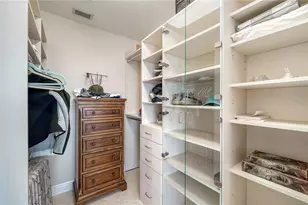 1300 Benjamin Franklin Dr, Sarasota, FL 34236 - Photo 36