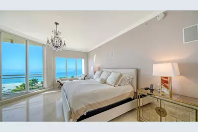 1300 Benjamin Franklin Drive #701, Sarasota, FL 34236 - Photo 4