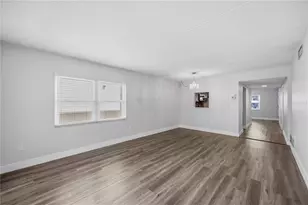 270 Santa Maria St, Venice, FL 34285 - Photo 16