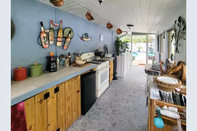 364 Macarthur Drive, Port Charlotte, FL 33954 - Photo 62