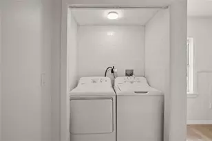 1618 43rd St S, Saint Petersburg, FL 33711 - Photo 14