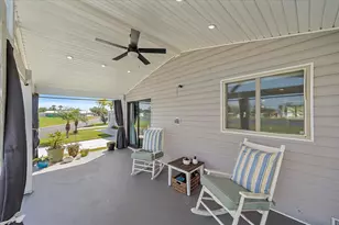 137 Lakeview Dr, Palmetto, FL 34221 - Photo 4