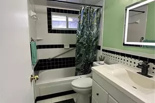 27 Farmbrook Ln, Palm Coast, FL 32137 - Photo 8