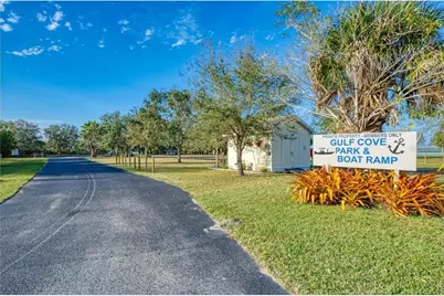 12164 Murray Avenue, Port Charlotte, FL 33981 - Photo 4