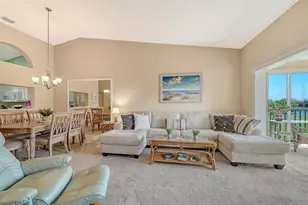 9630 Club S Cir, Sarasota, FL 34238 - Photo 12