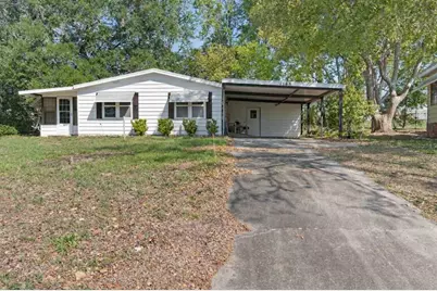 1763 W Schwartz Boulevard, Lady Lake, FL 32159 - Photo 1