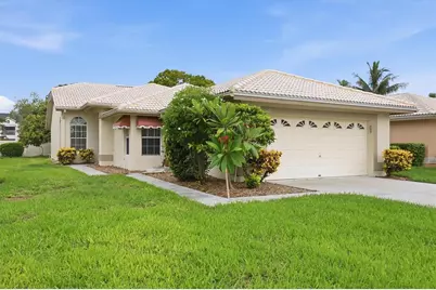 4738 Dundee Drive, Bradenton, FL 34210 - Photo 1
