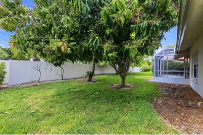 4738 Dundee Drive, Bradenton, FL 34210 - Photo 38