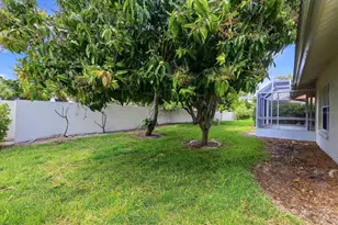 4738 Dundee Dr, Bradenton, FL 34210 - Photo 38
