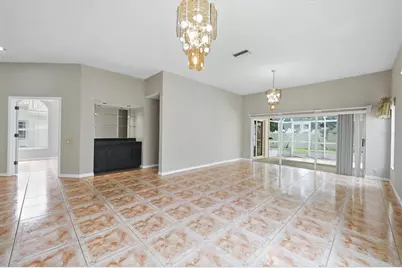 4738 Dundee Drive, Bradenton, FL 34210 - Photo 8