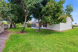 4738 Dundee Dr, Bradenton, FL 34210 - Photo 38