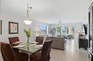 9320 Clubside Cir, Sarasota, FL 34238 - Photo 18