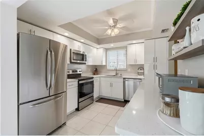 3985 Overlook Bend #16, Sarasota, FL 34232 - Photo 8