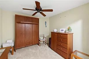 3871 Mariner Dr, Saint Petersburg, FL 33705 - Photo 28